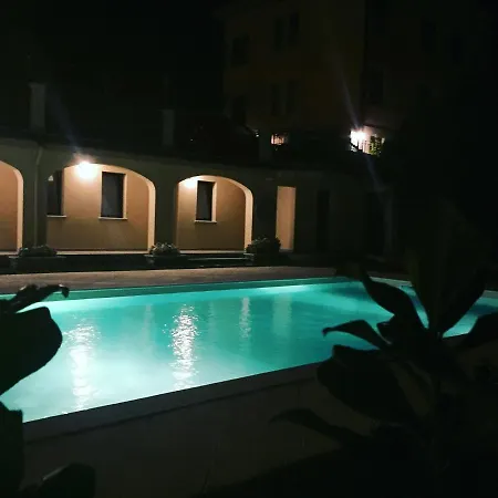 Oleandro 1 In Cerutti * Mergozzo